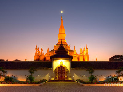 That Luang stupa Vientiane